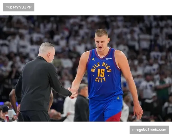 掘金进攻体系层次分明 约基奇高位策应提升全队进攻流畅度